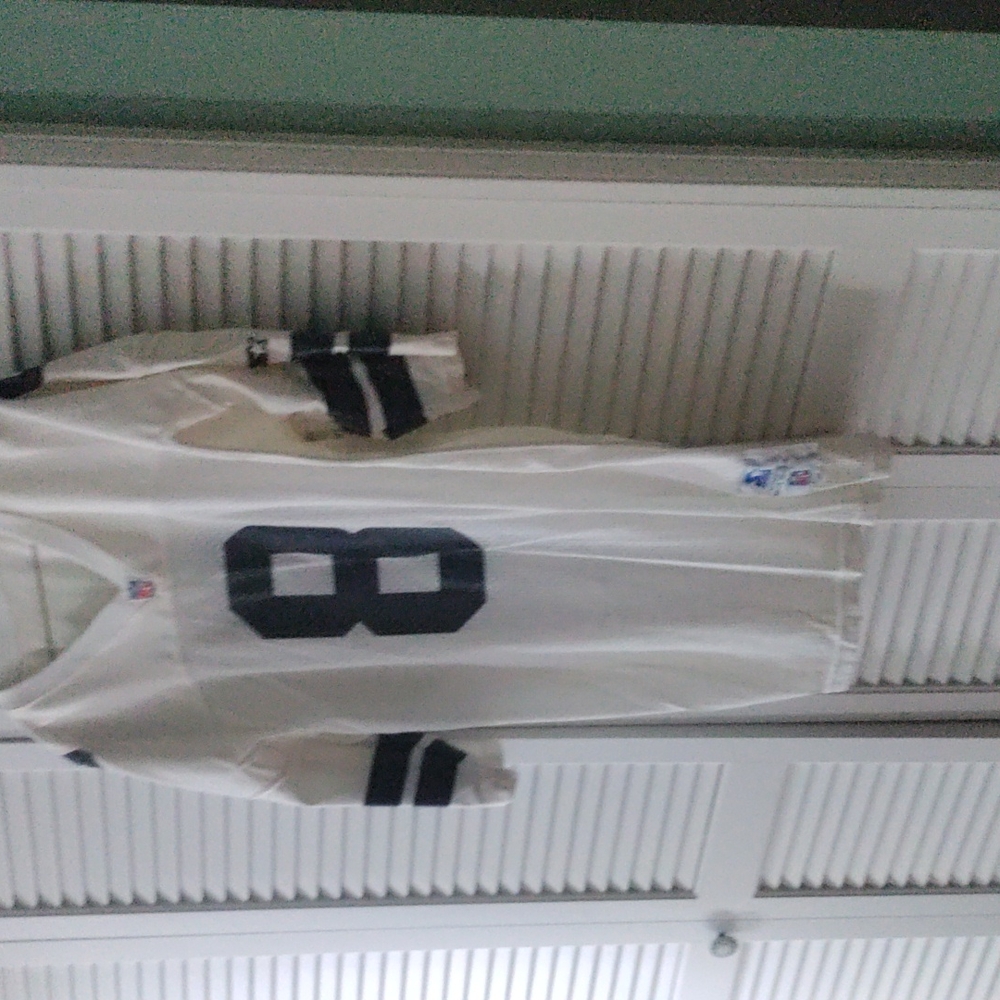 NFL jersey, #8Dallas cowboys, large